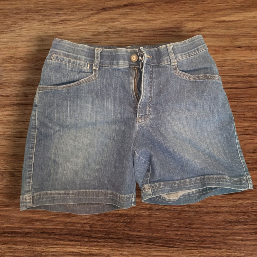 Two Pairs of Women's Denim Shorts. Mossimo And Lee. Size 10.